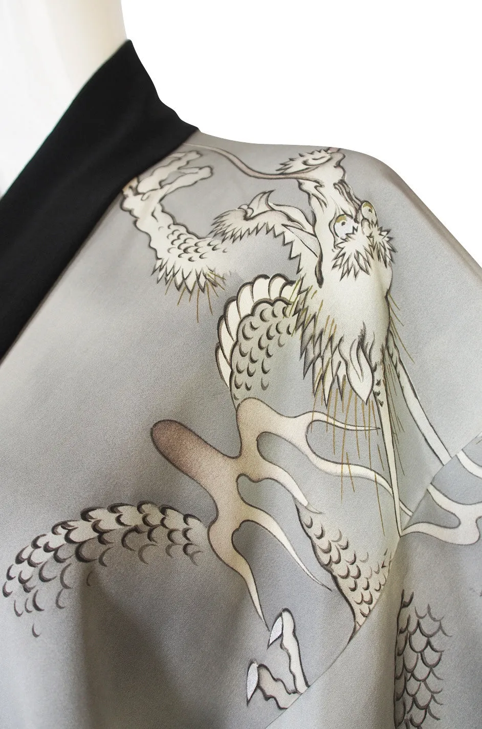 1950s Stylized Dragon Print Silk Kimono